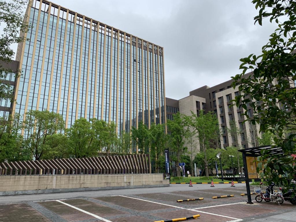 iFamily Apart Hotel Waigaoqiao Branch photo