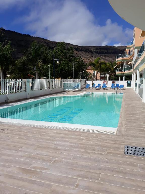 Playa Mogan Golden Beach 1 by El Sirocco - 2