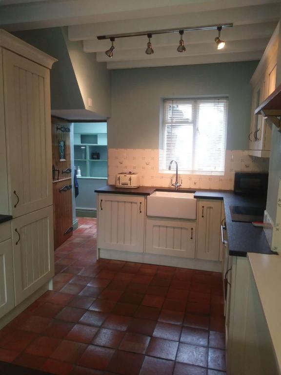 Mill Cottage, Llanrhystyd photo 6