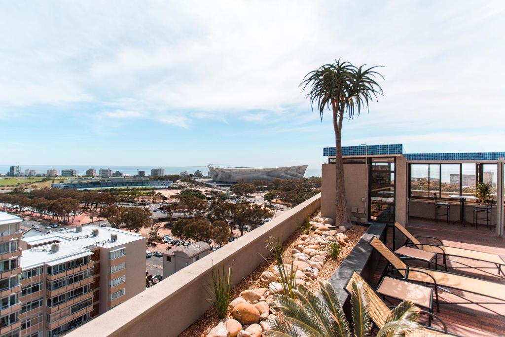 Unit 620 Cape Royale Luxury Apartments photo
