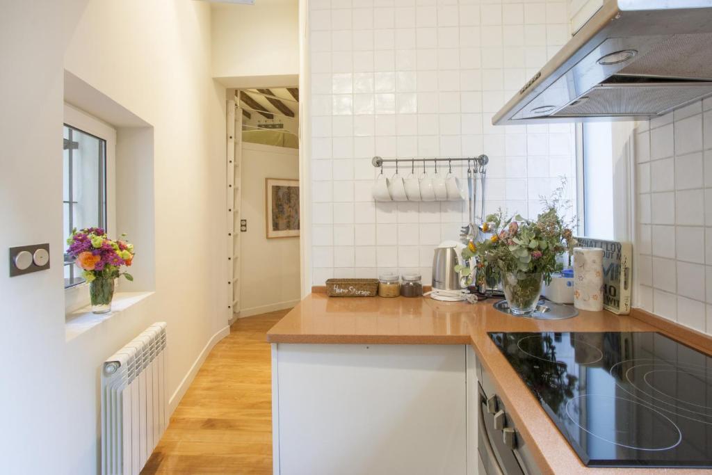 Oldtown San Sebastian Apartments photo