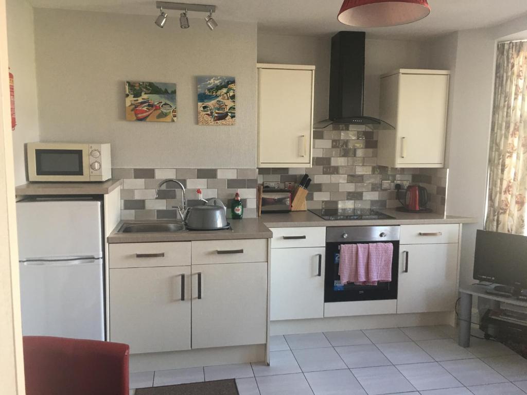Buile Hill Holiday Flats photo 7