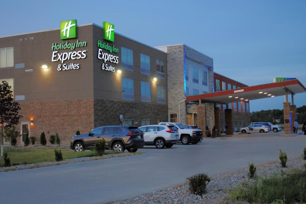 Holiday Inn Express And Suites COLUMBIA CITY photo