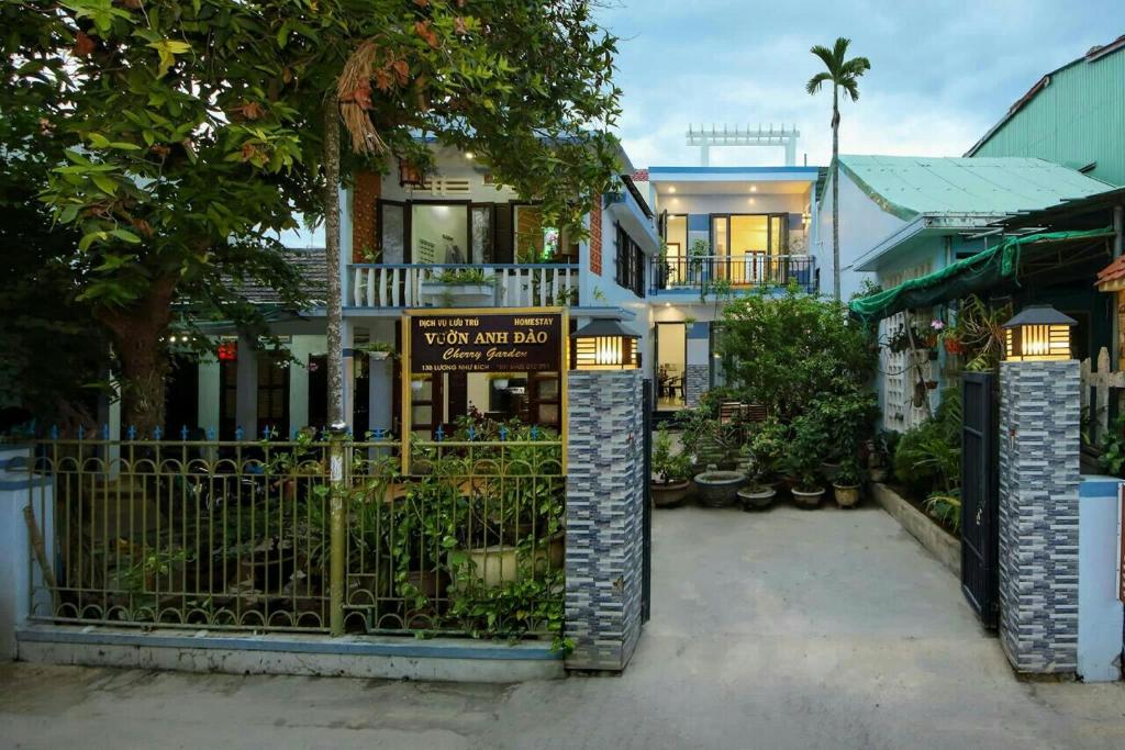 Cherry Garden Homestay photo