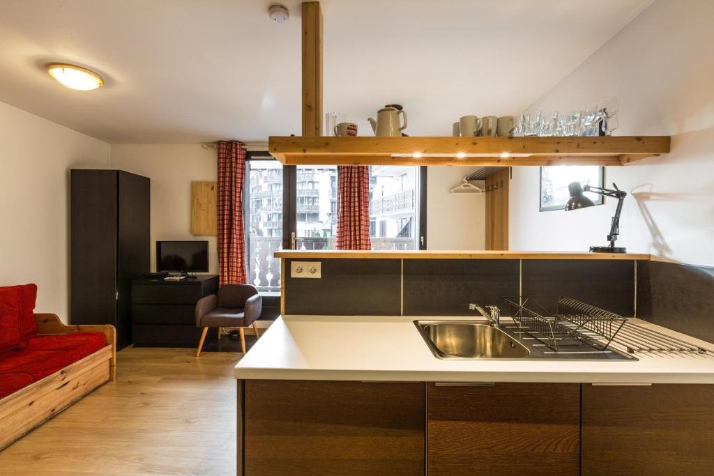 Apartment Marcel - Cosy Chamonix Haven Mont Blanc - 5
