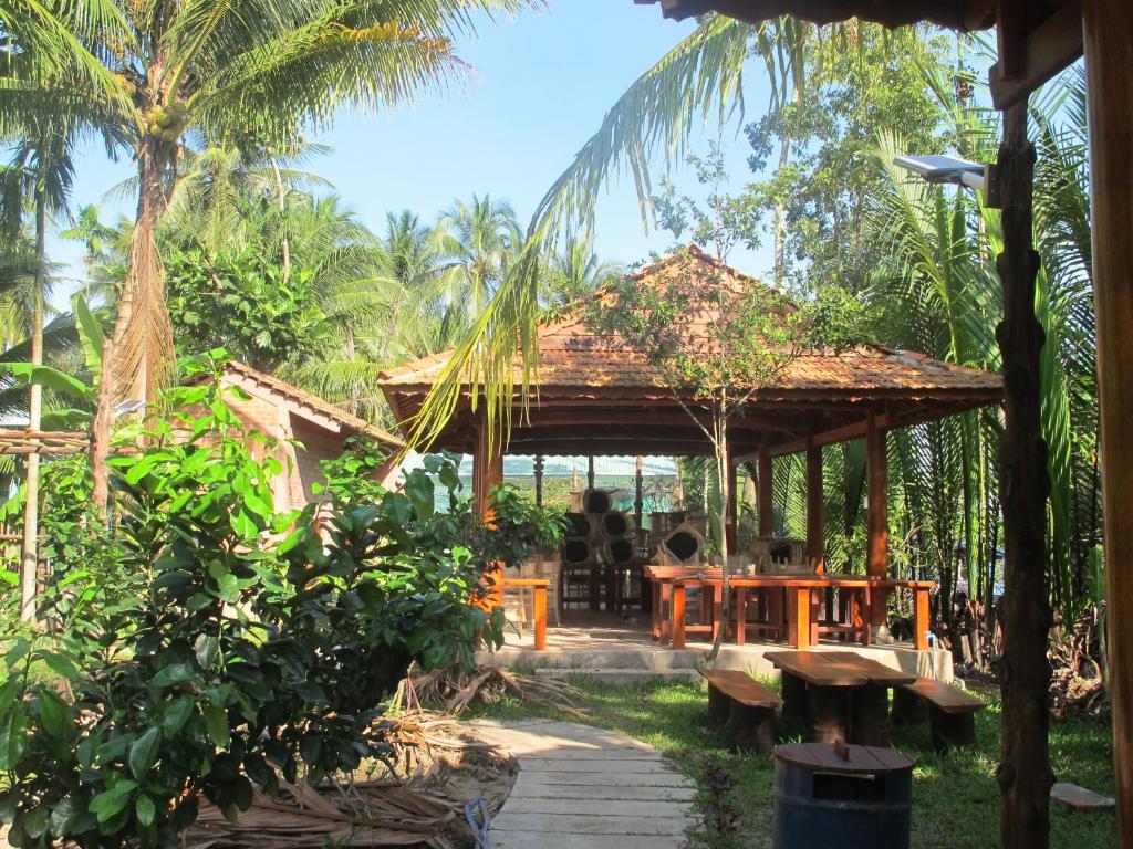 Homestay Xom Dua Nuoc