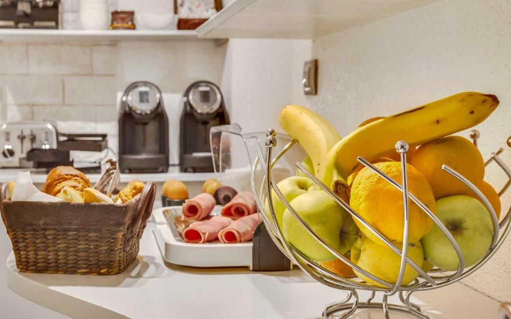 Hotel Carladez Cambronne photo