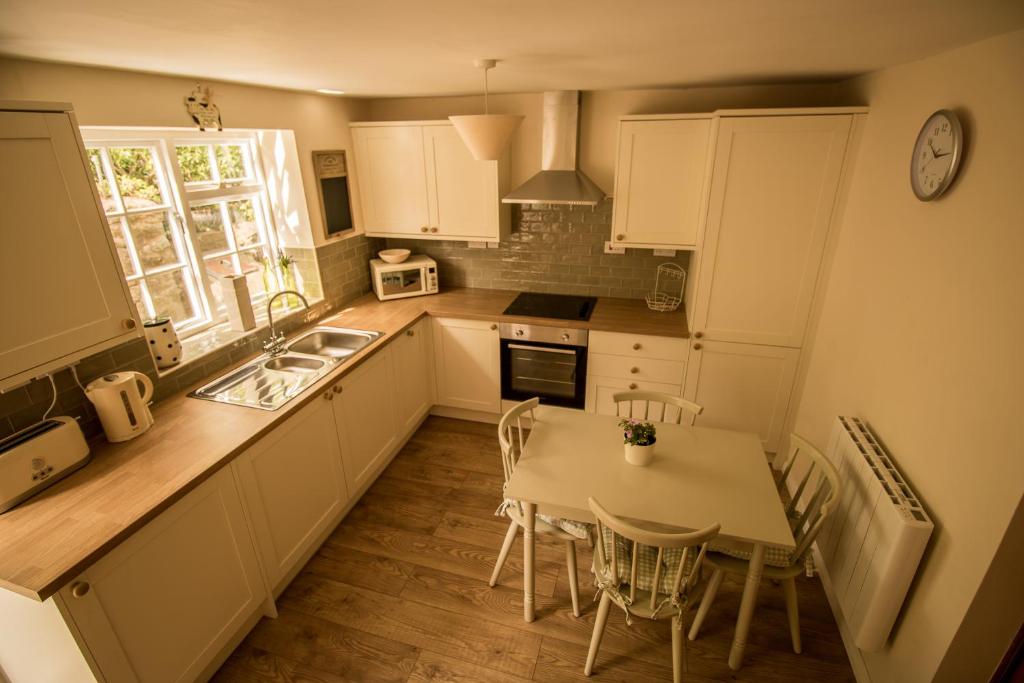 Jasmine Cottage Lastingham North Yorkshire photo