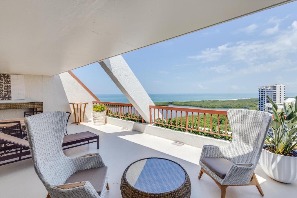 Naples Grande Beach Resort 호텔 이미지 1