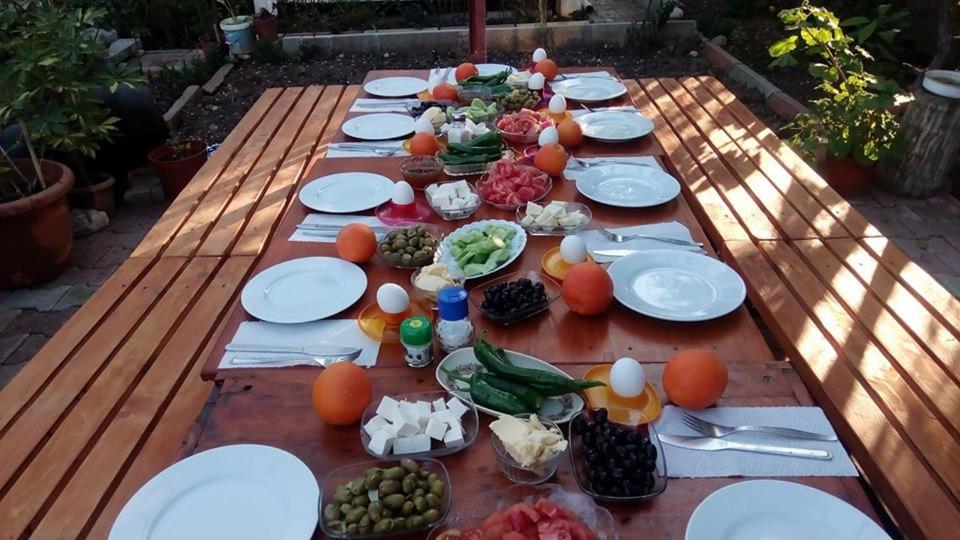 Keramos Pansiyon — Hotel in Kemer