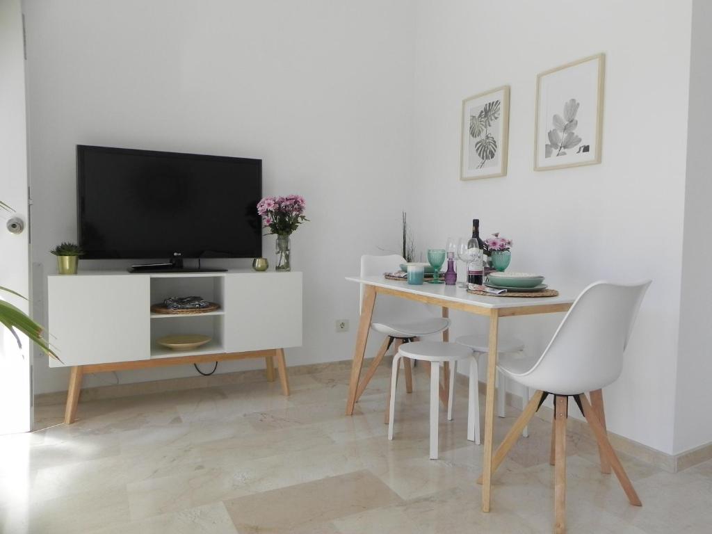 BRAND NEW APARTMENT - 5