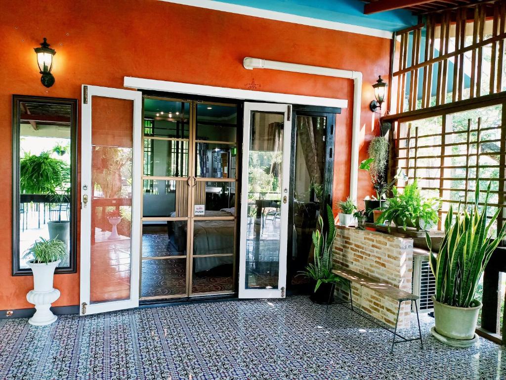 Yuva Homestay II, Čiang Mai