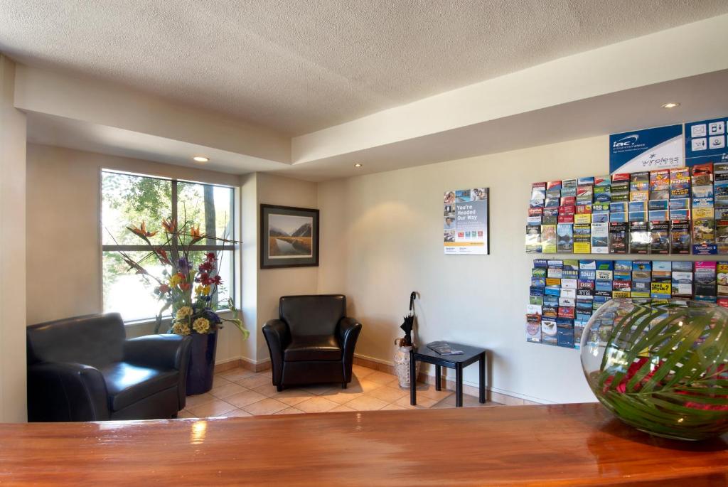 Hurley's of Queenstown Motel photo