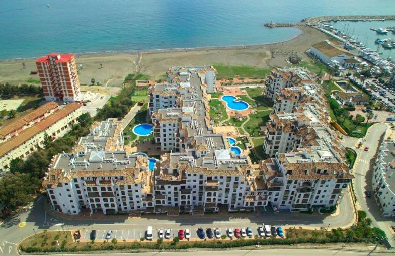 PENTHOUSE Marina La Duquesa - 2