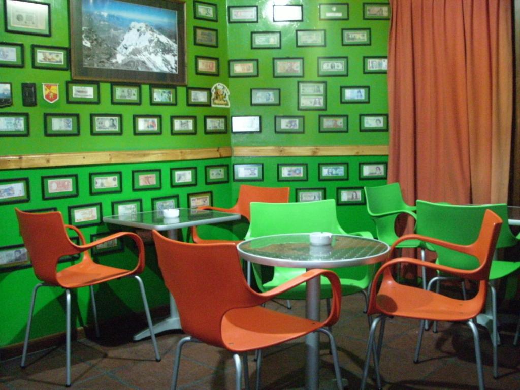 Bar/lounge