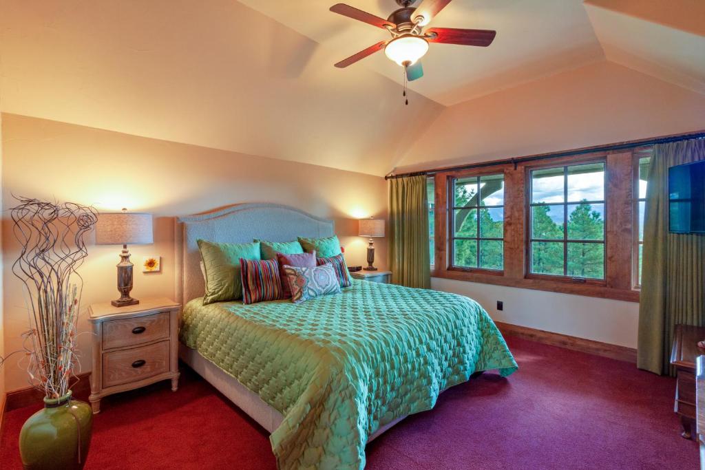 Glen Elk Lodge photo