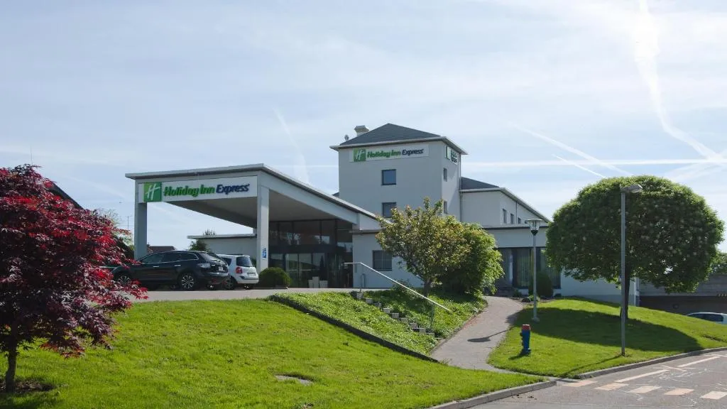 Holiday Inn Express Luzern-Neuenkirch by IHG, Hotel in Rothenburg LU