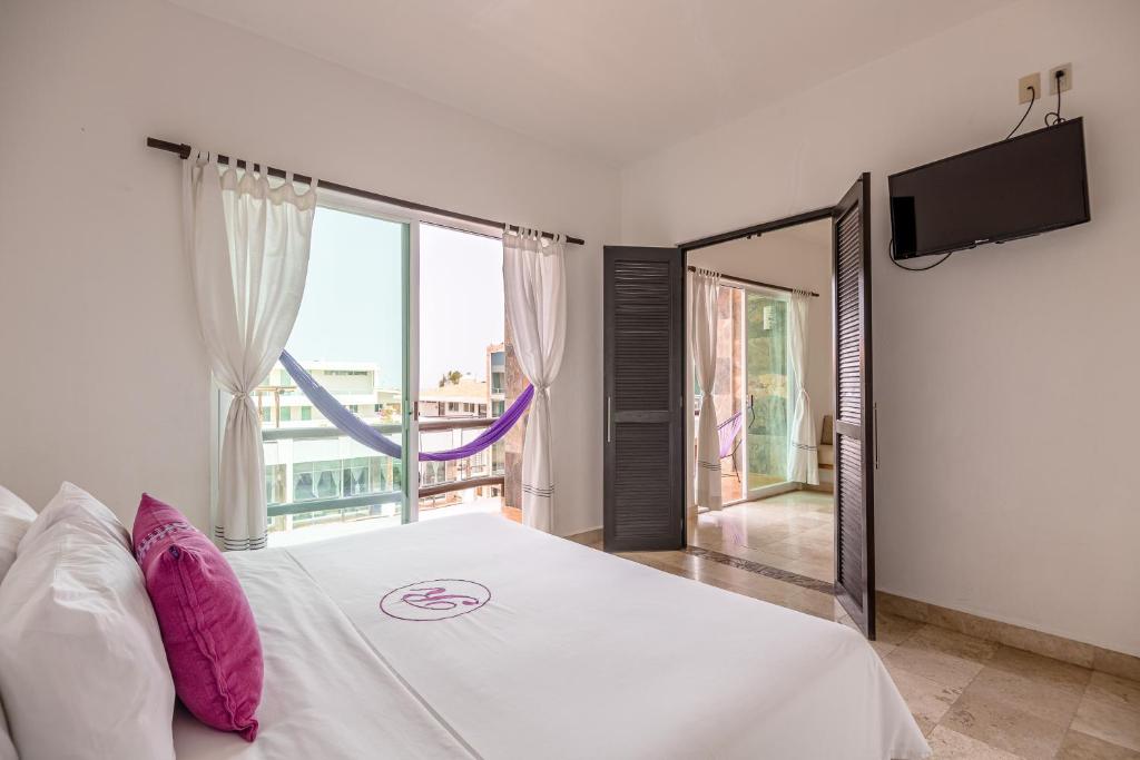 Hotel Rockaway Photo 36