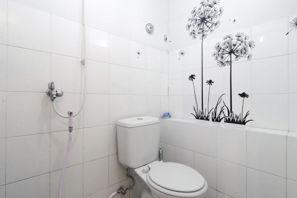 Apartment Kalibata City by Novi photo