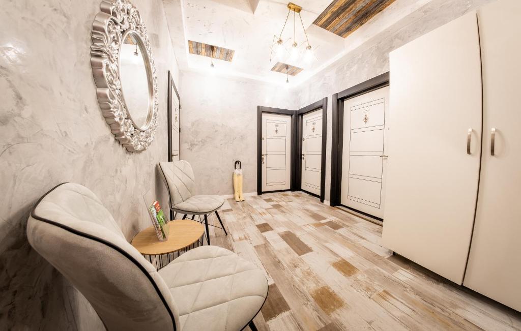Sofia Downtown Life Apartment photo