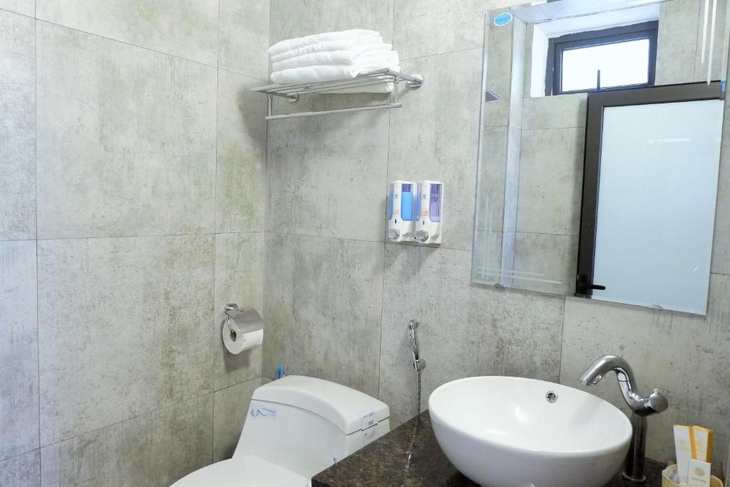Anh Duc Hotel photo