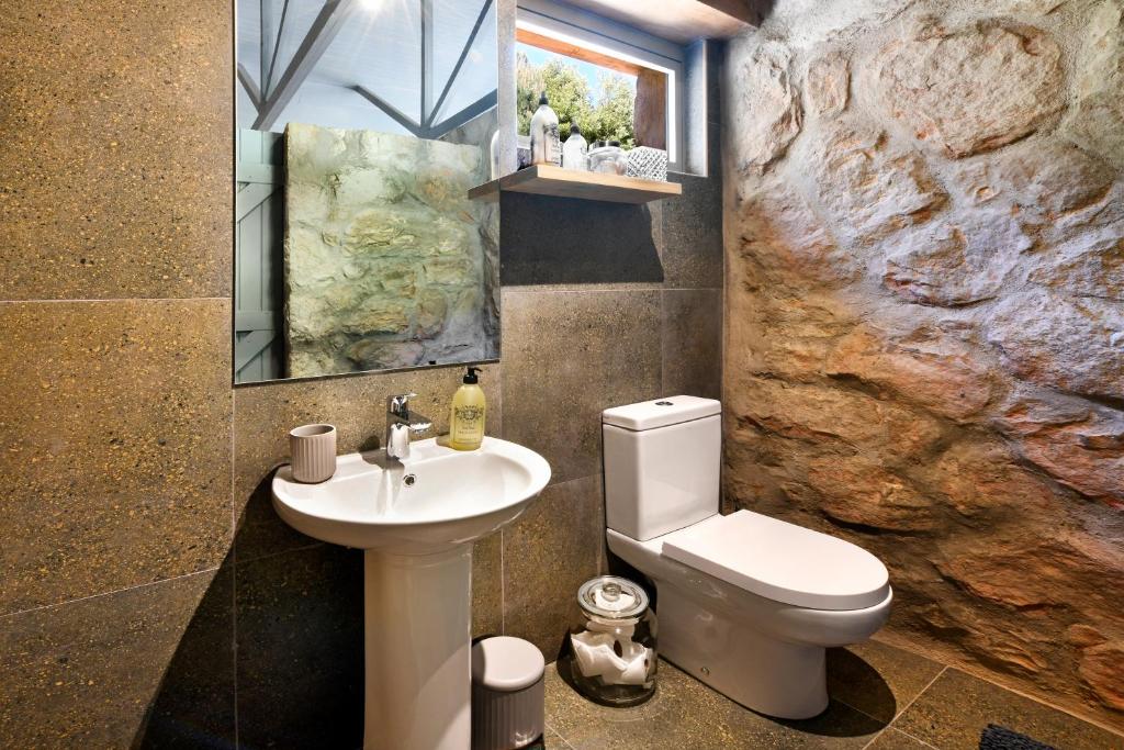 Umami Mountain Retreat photo