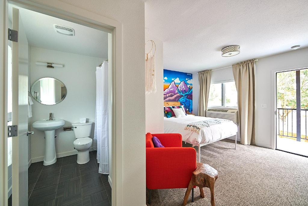 Kenton Hotel photo