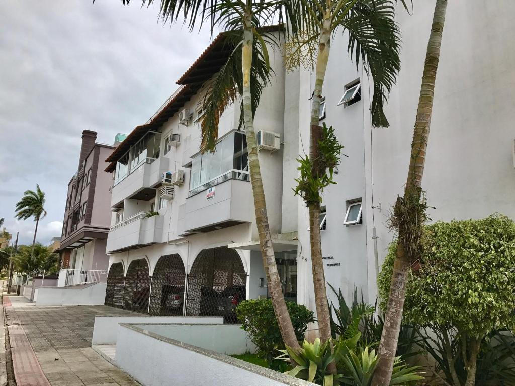 Apartamento perto do mar - Governador Celso Ramos- reserva tu hotel con