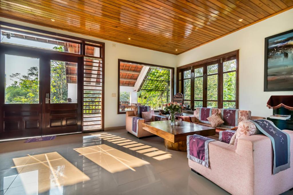 Pinehill Tu Hieu Hue Homestay — Hotel in Hue