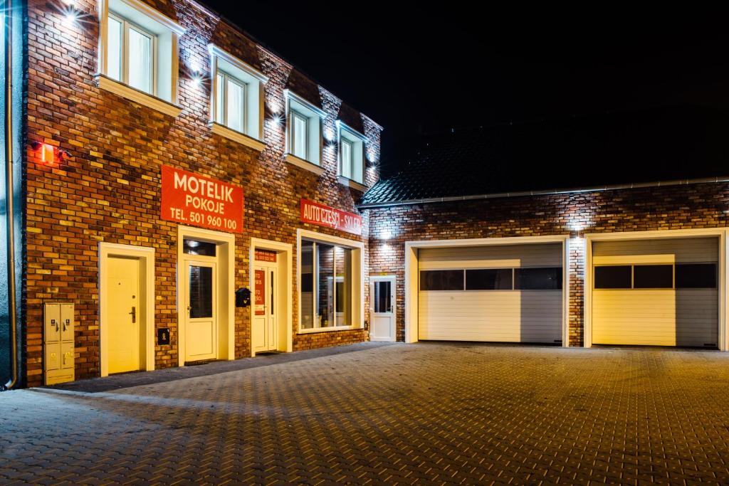 Motelik Janowski — Hotel in Szprotawa