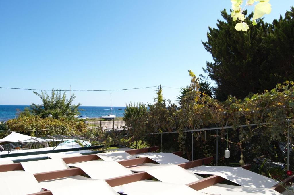 Odyssia Apartments photo