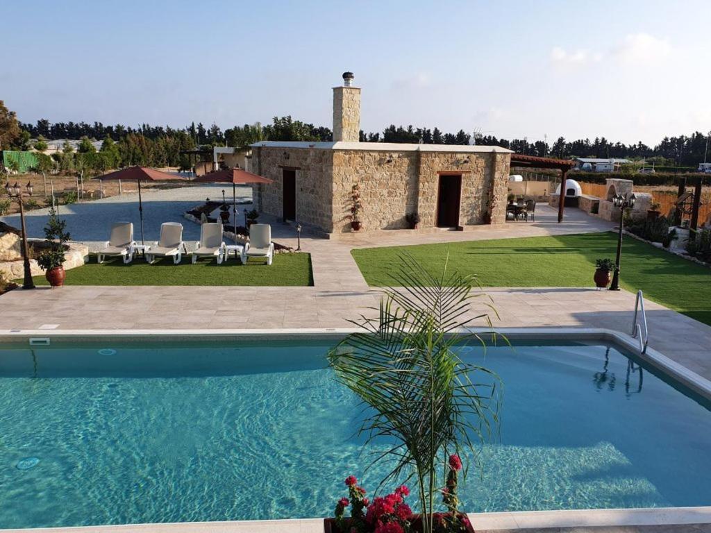 Villa Yioukkas, Pafos