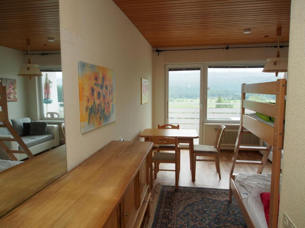 Mountain View Apartment - 3