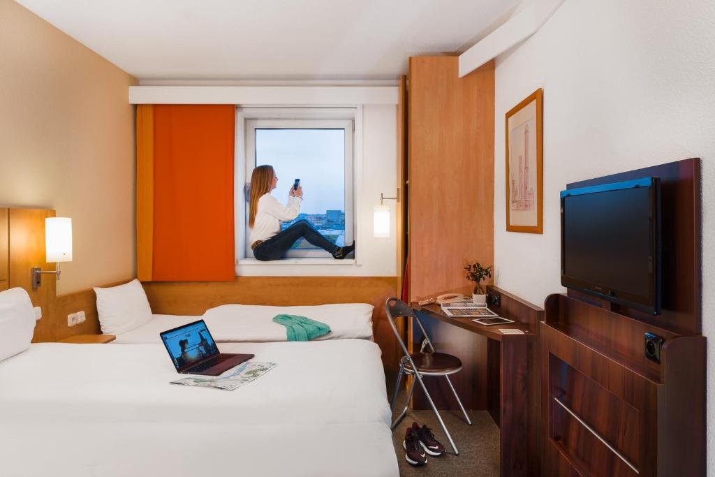 Prague Ibis Praha Mala Strana Hotel Additional