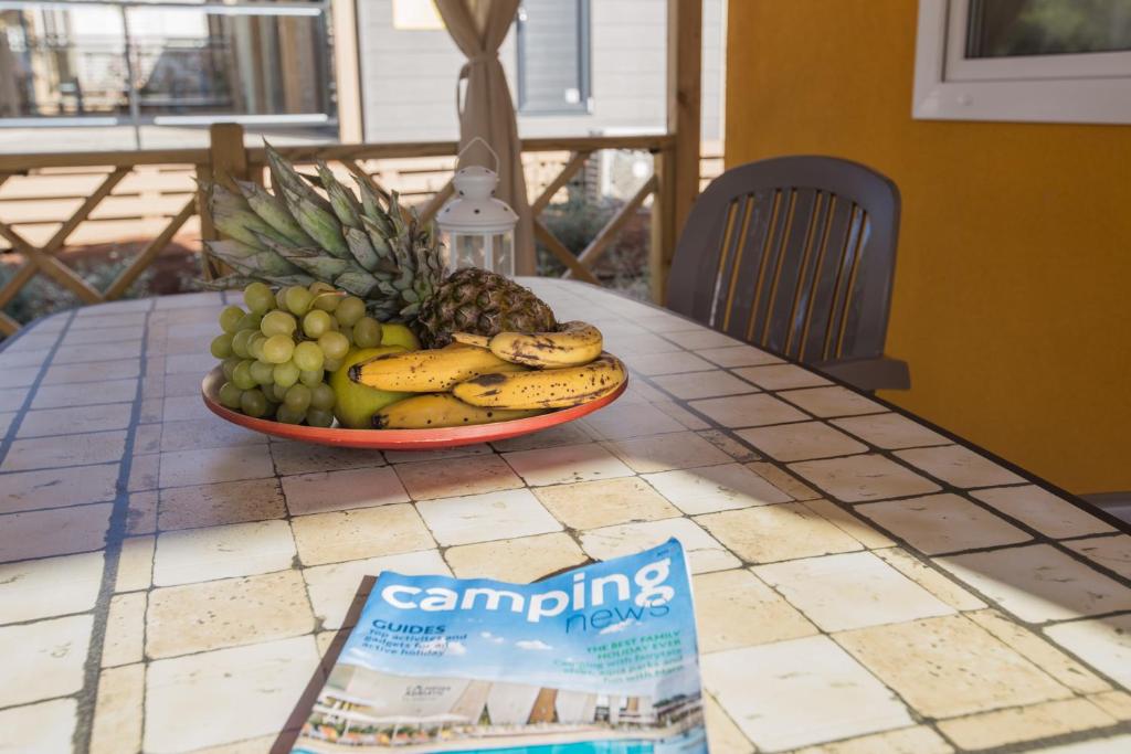 Camping Adria Mobile Homes Lanterna photo