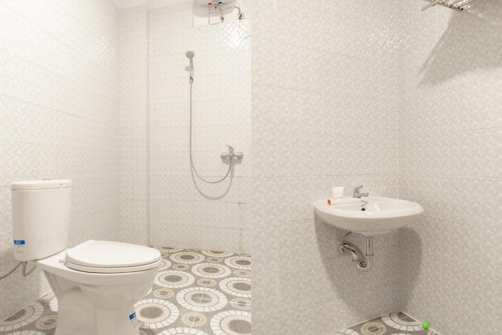 OYO 1400 Barat Residence Syariah photo