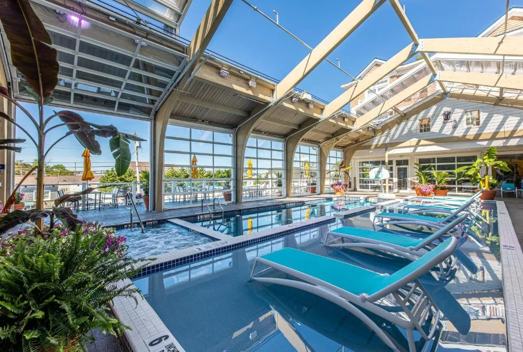 Hotel LBI，位于希普博特姆的酒店