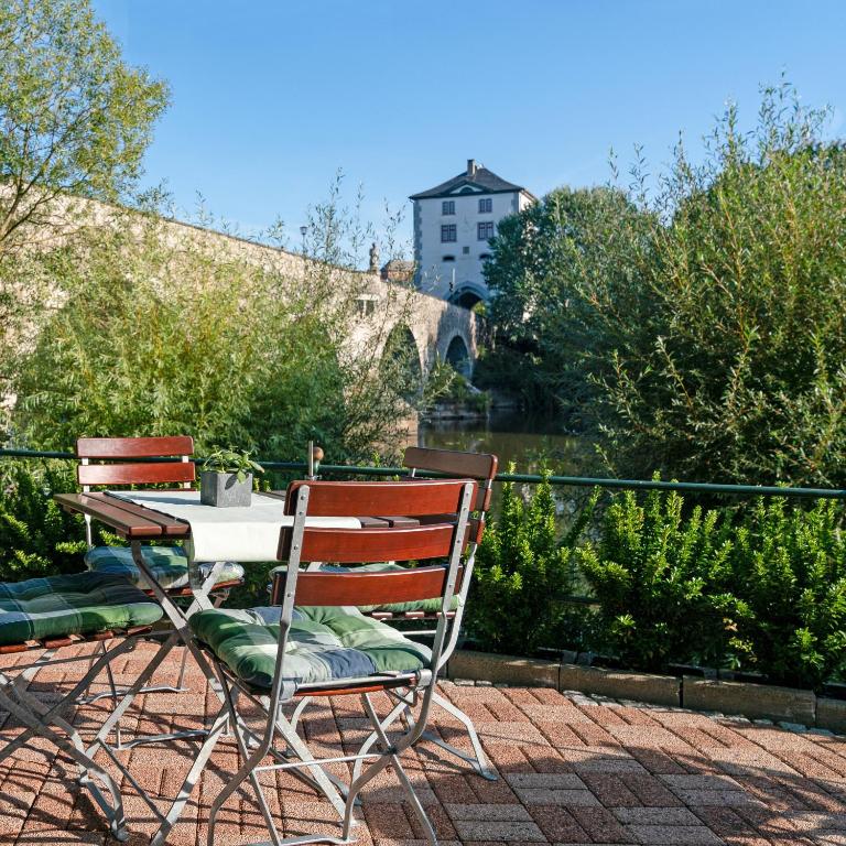 Hotel Nassauer Hof photo