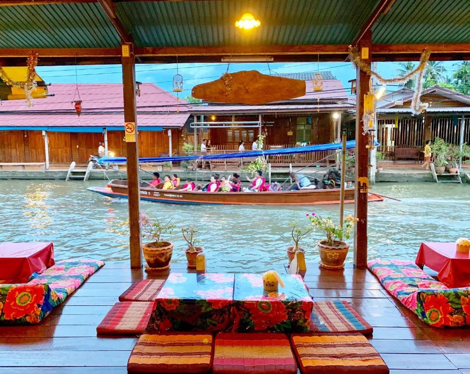 Baanklong Amphawa Homestay — Hotel in Amphawa (Samut Songkhram)