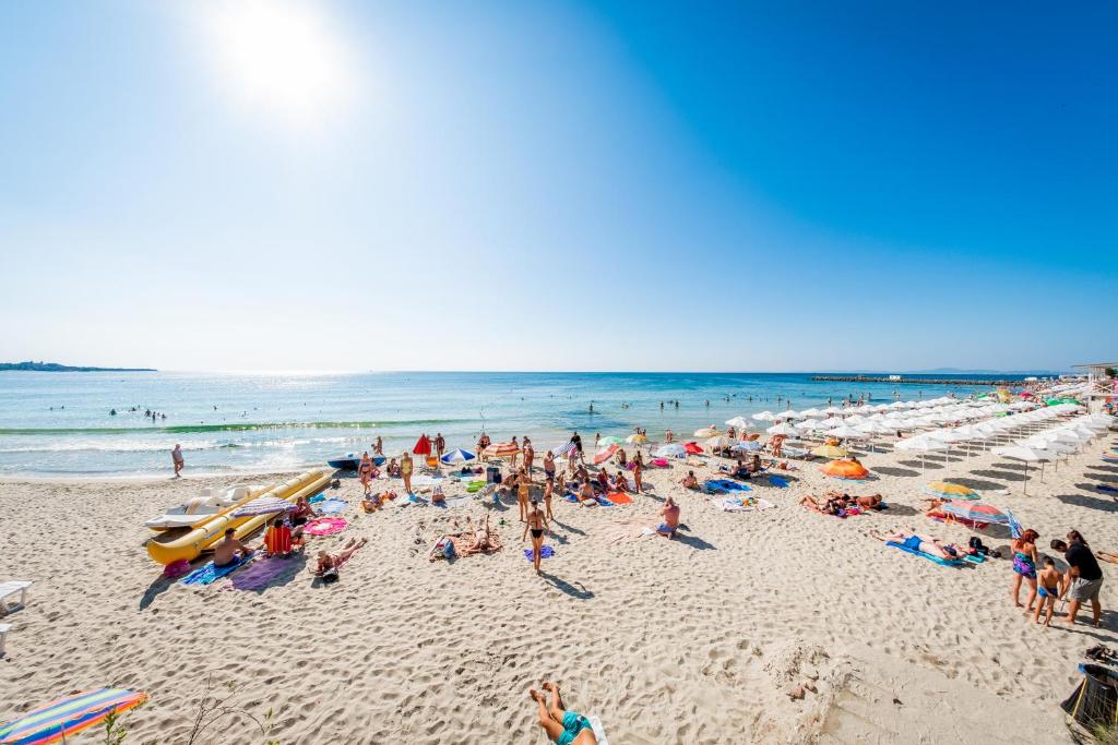 Riviera Fort Beach Apartments — Rawda, Region Burgas