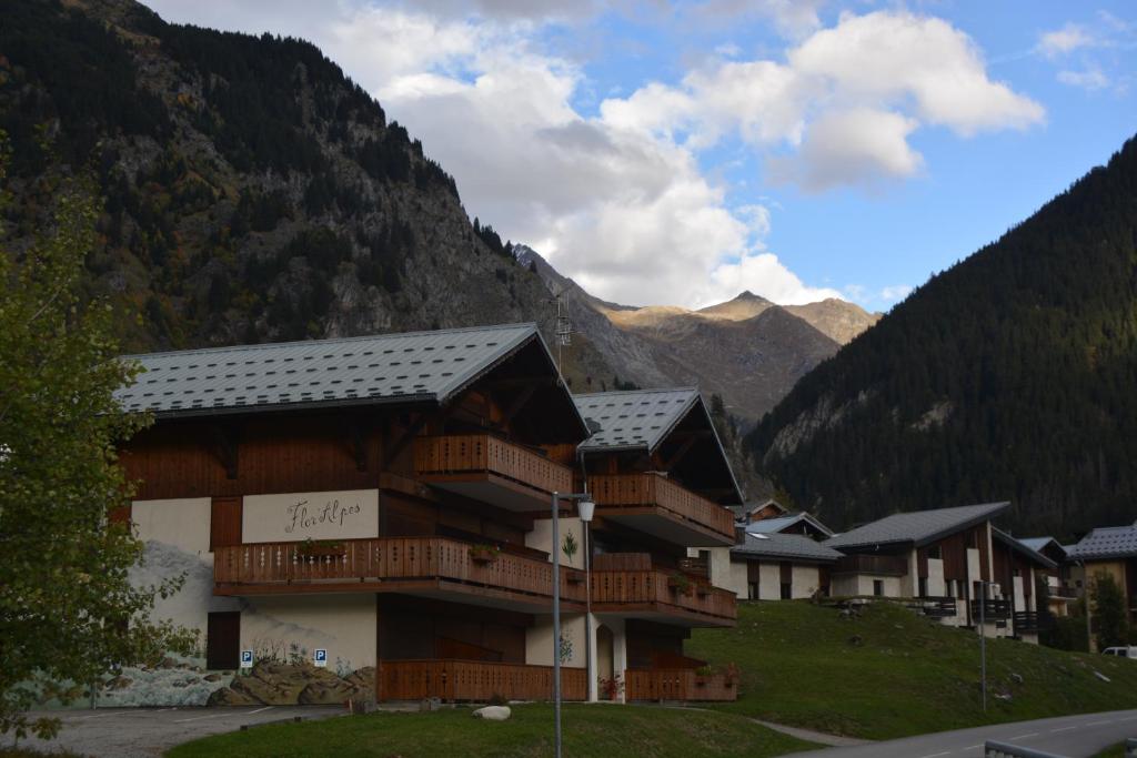 joli studio exposé sud avec terrasse, Champagny-en-Vanoise