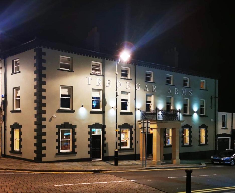 Tredegar Arms Hotel photo