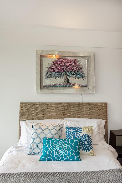 Roma Sur Apartments with Balcony - Family Friendly - 5