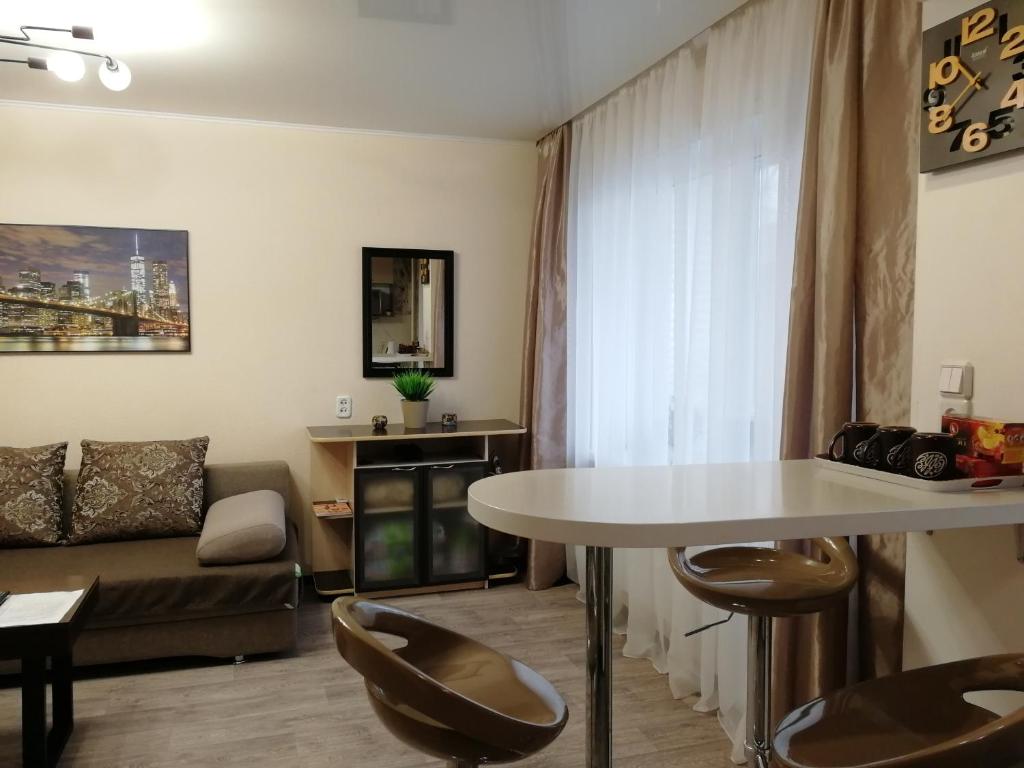 Studio Apartment, Apartment in Lesosibirsk in Lesosibirsk