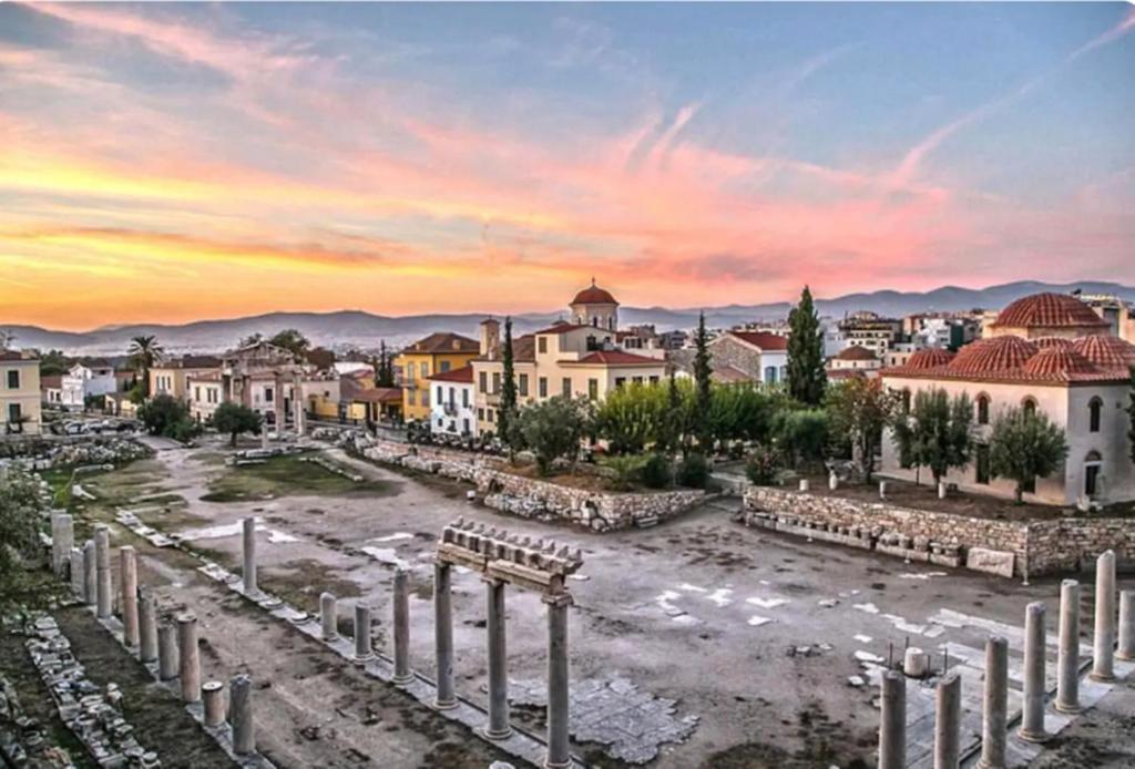 AEOLIS SUITES photo