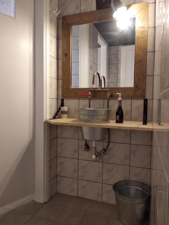 Alternative country house 10 minutes from Athens airport photo