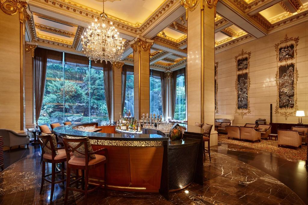 Bar/lounge