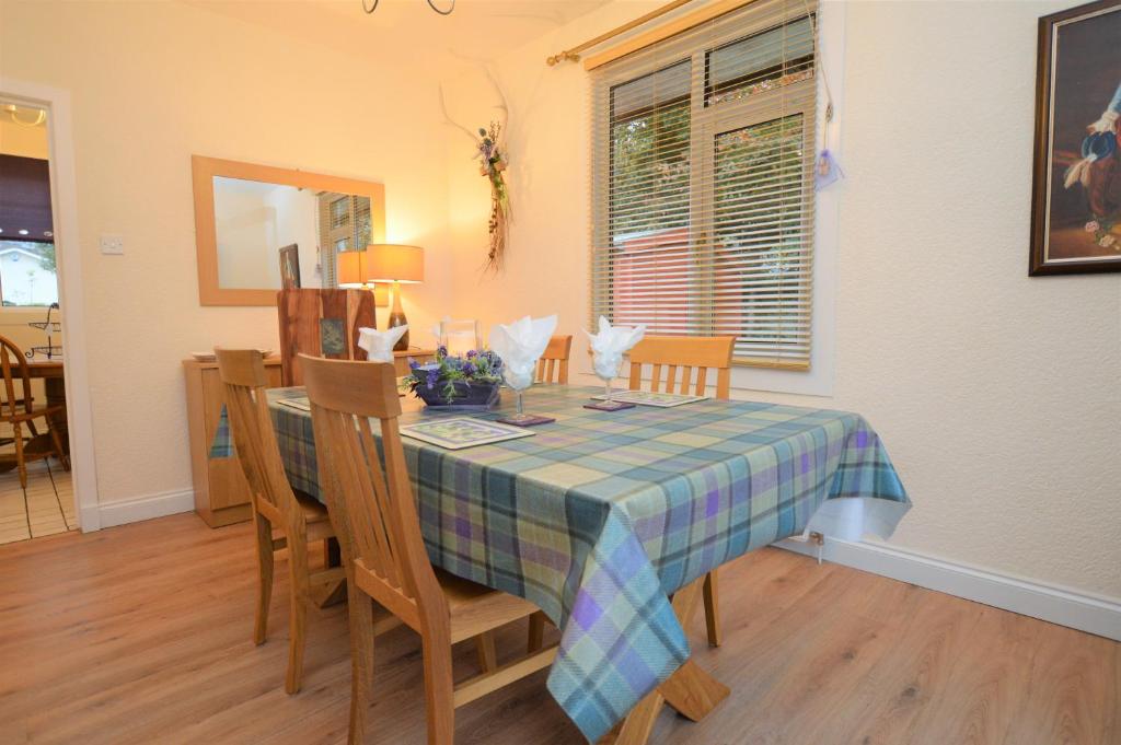 Cedar Cottage 주방 사진