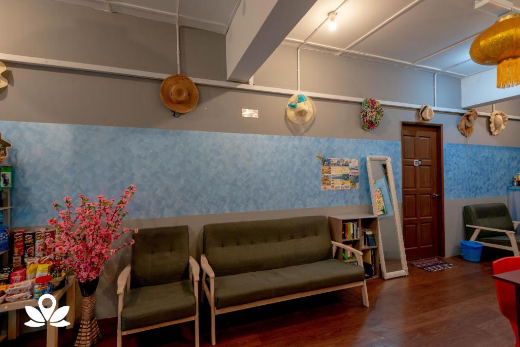 Lobby, Island Backpackers  in Semporna