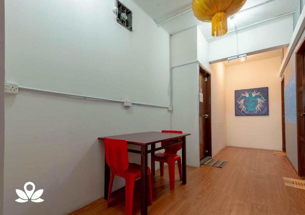 Facilities, Island Backpackers  in Semporna